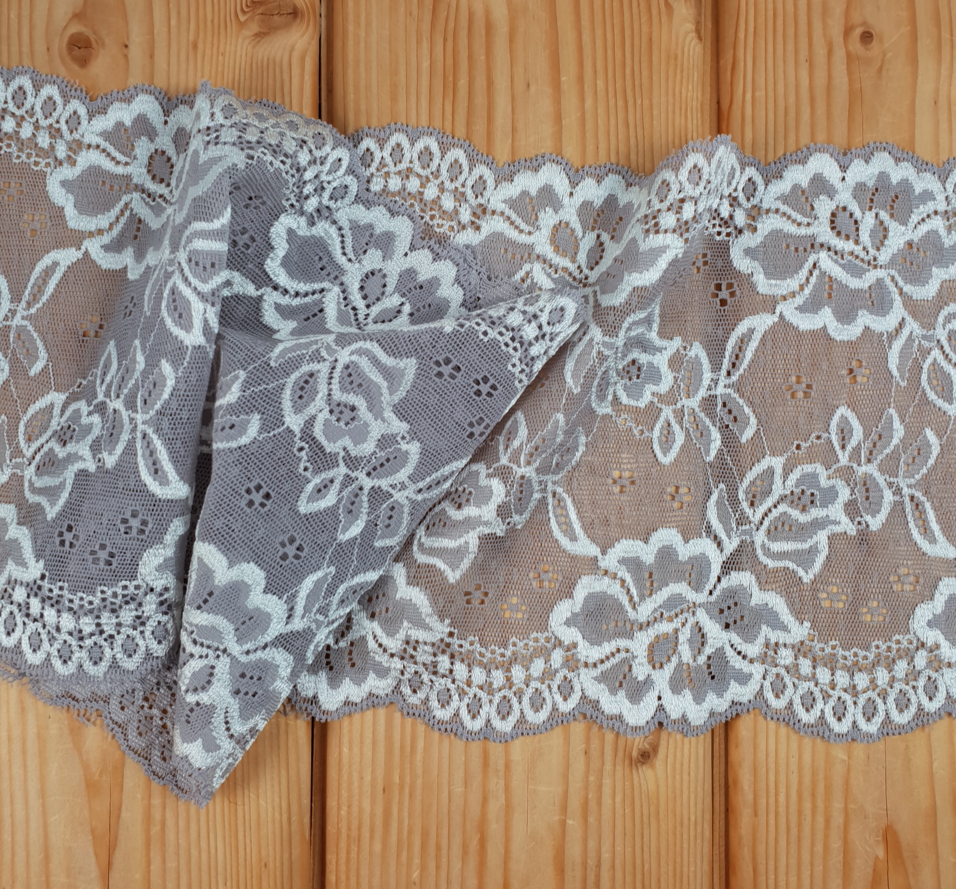 Grey lace with a hint of purple - 4