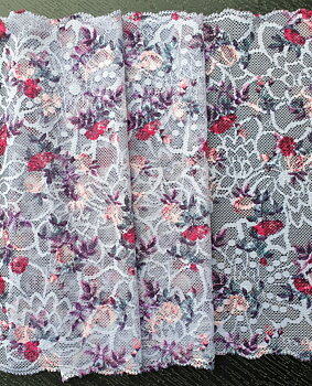 Bluepurple stretch lace with purple, red & pink roses - 22 cm