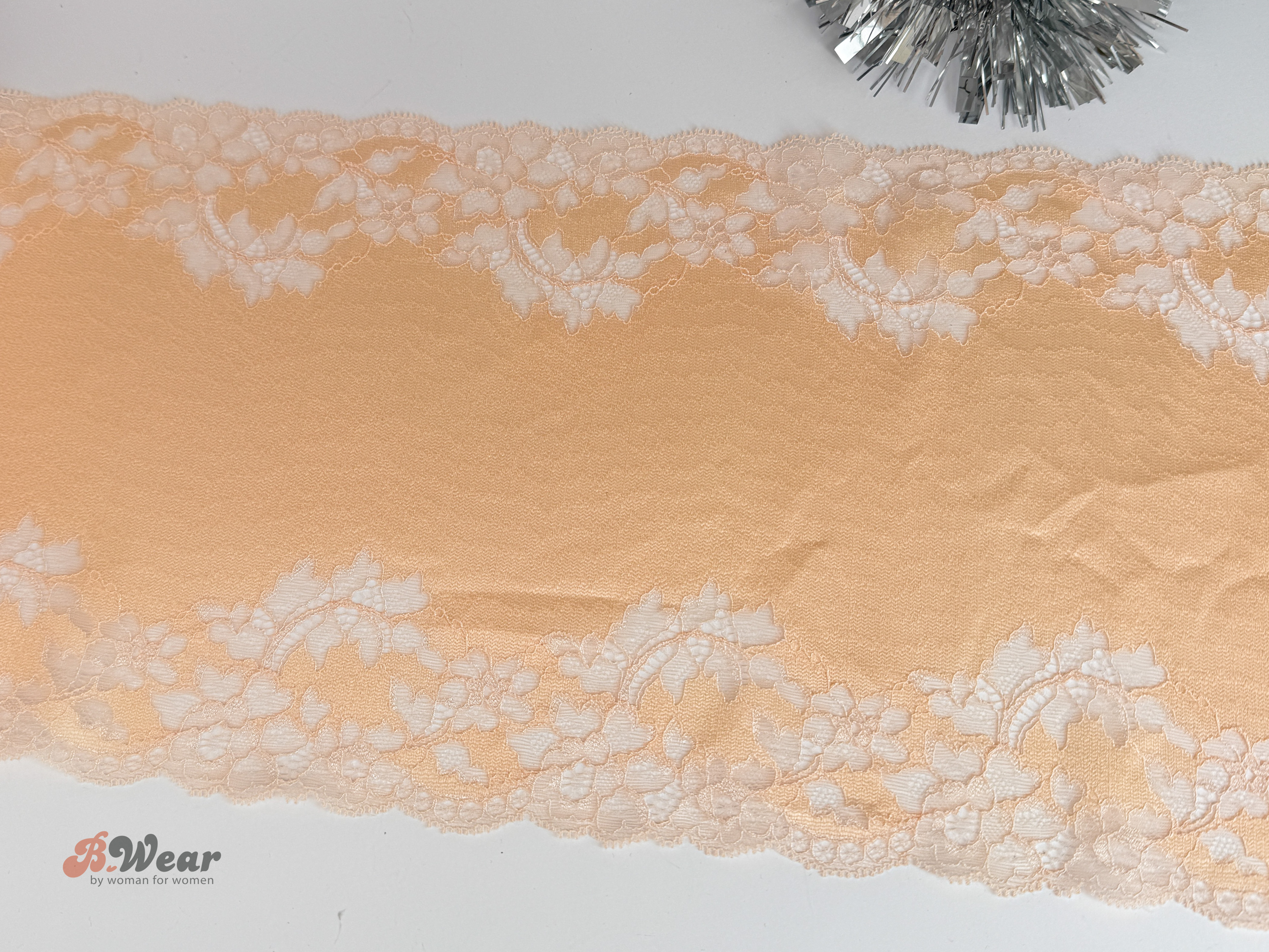 Stretch lace Peach 23 cm