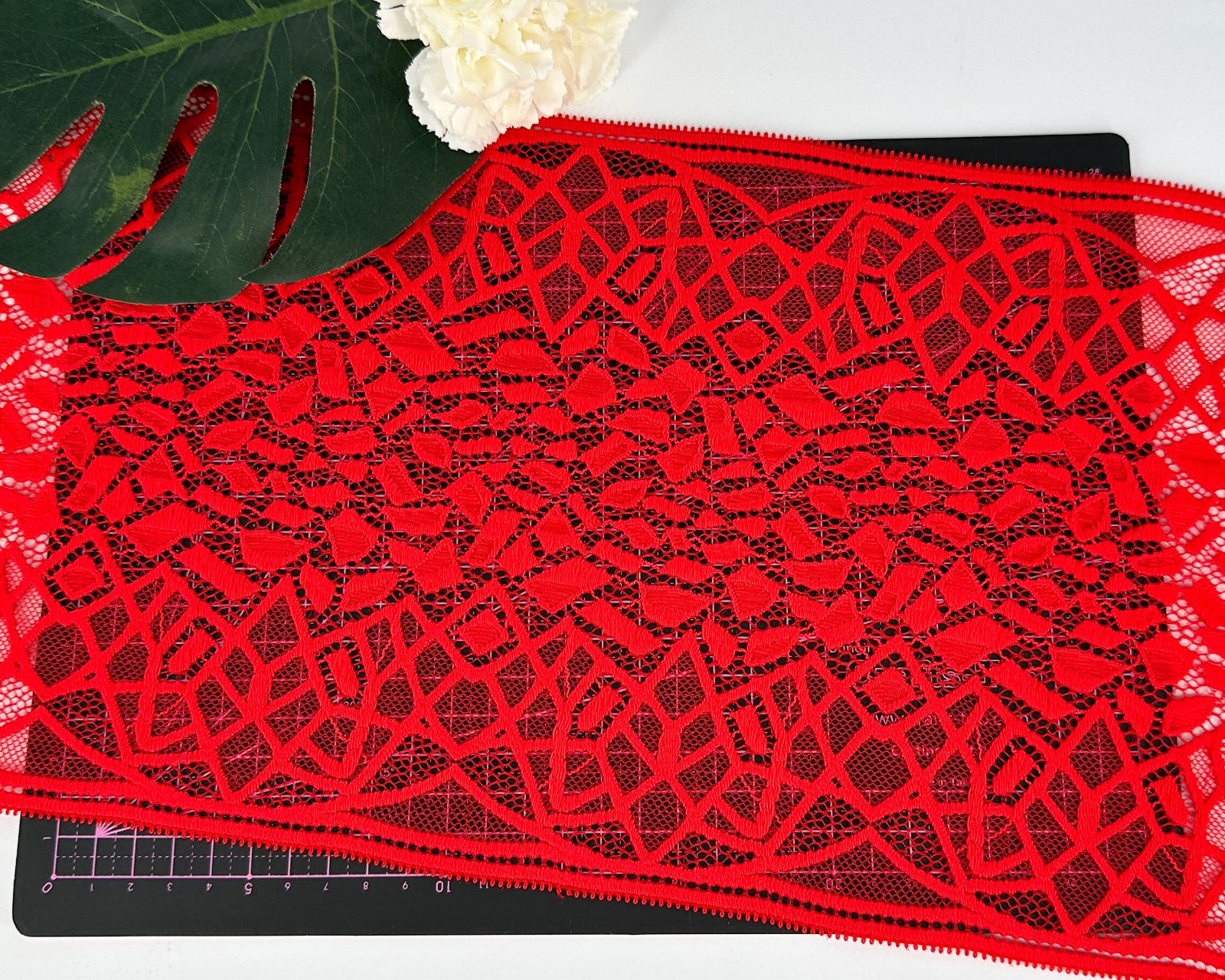 Stretch lace 23 cm - Red