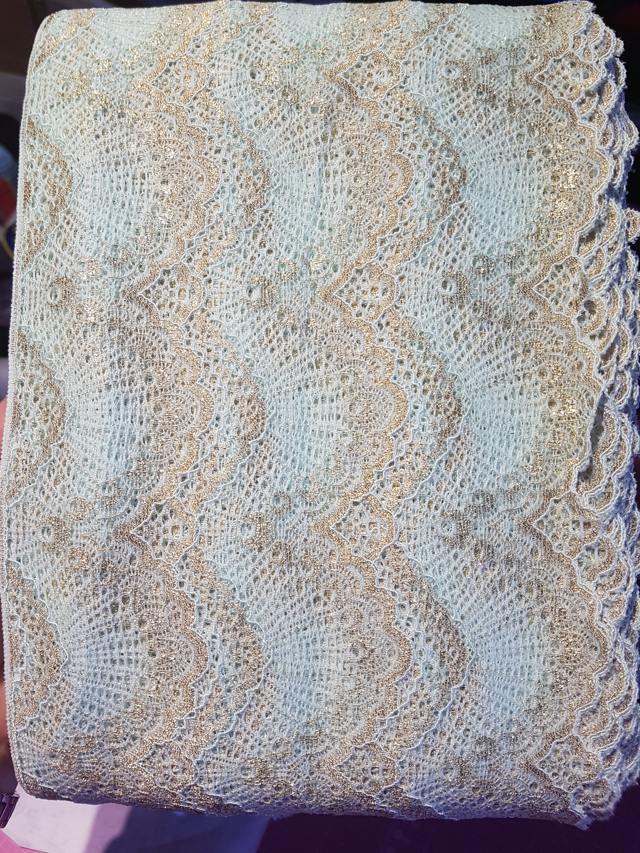 Lace with stretch - 5