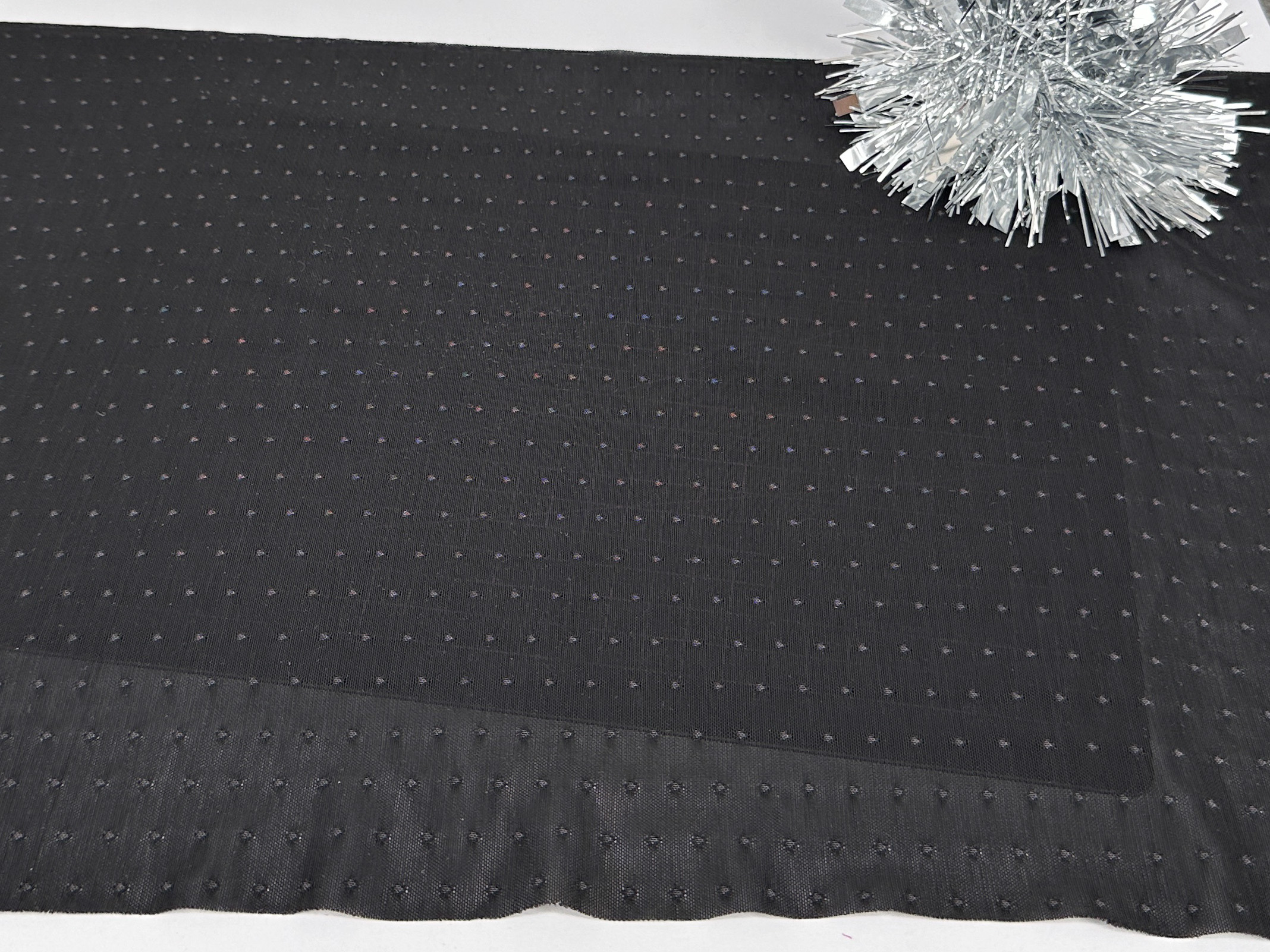 Powernet medium - Black with dots
