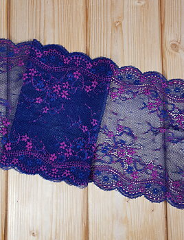 Härlig stretch spets i marinblått och fuchsia färgade blommor