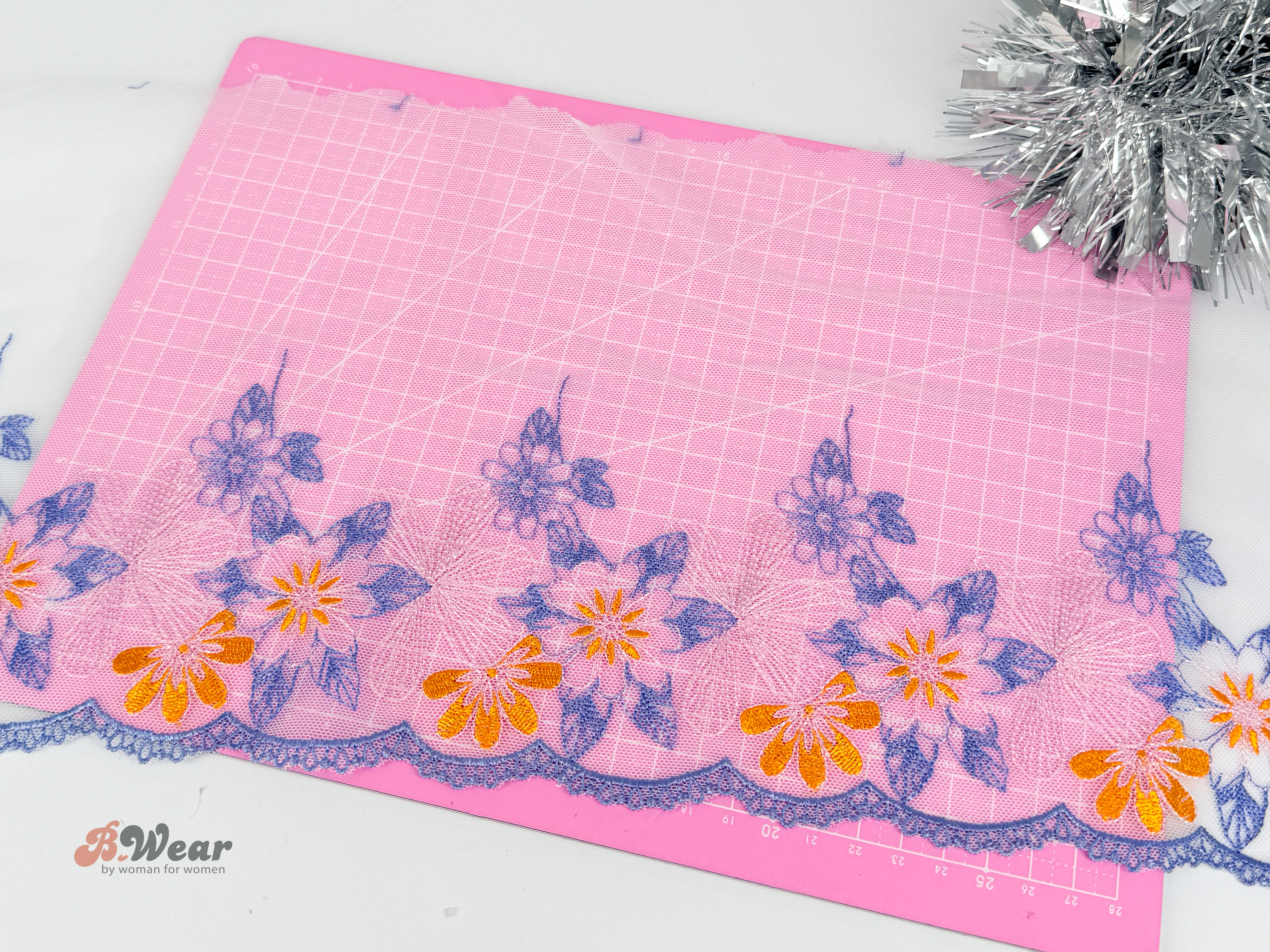 Non stretch lace with pink, yellow and blue-purple flowers - 4