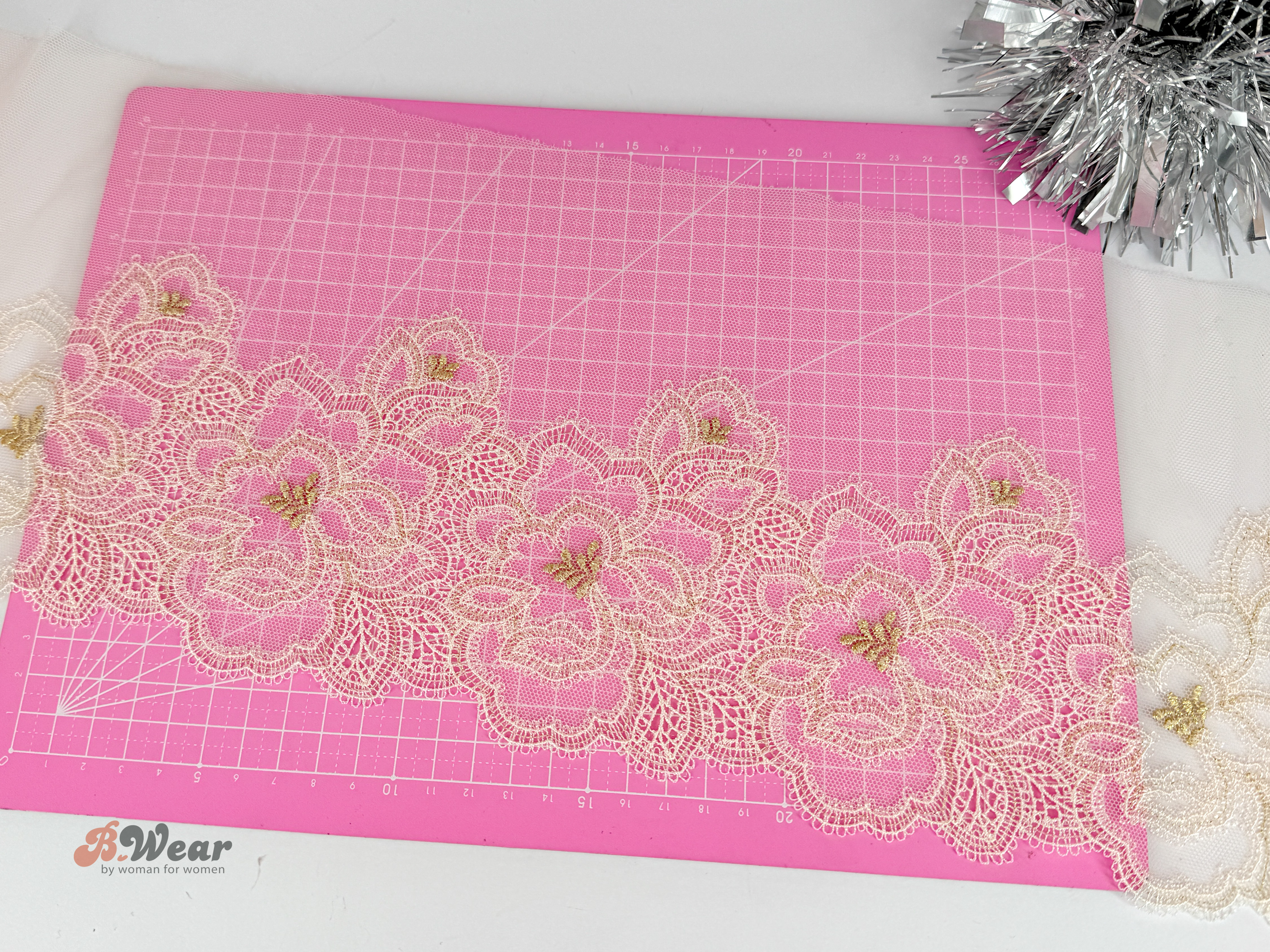 Champagne lace with floral embroidery - 5