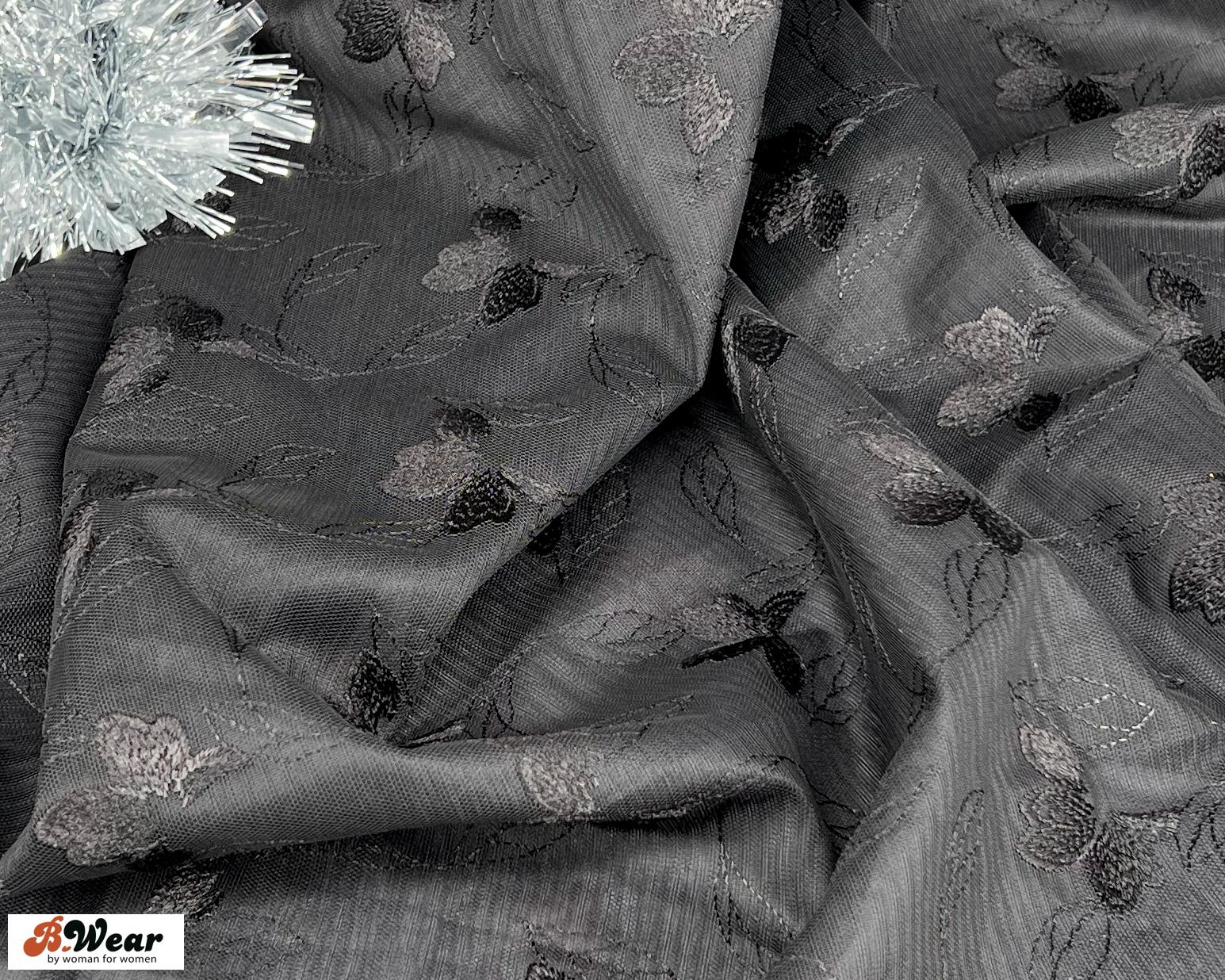 Black lace together with Lingerie Satin 