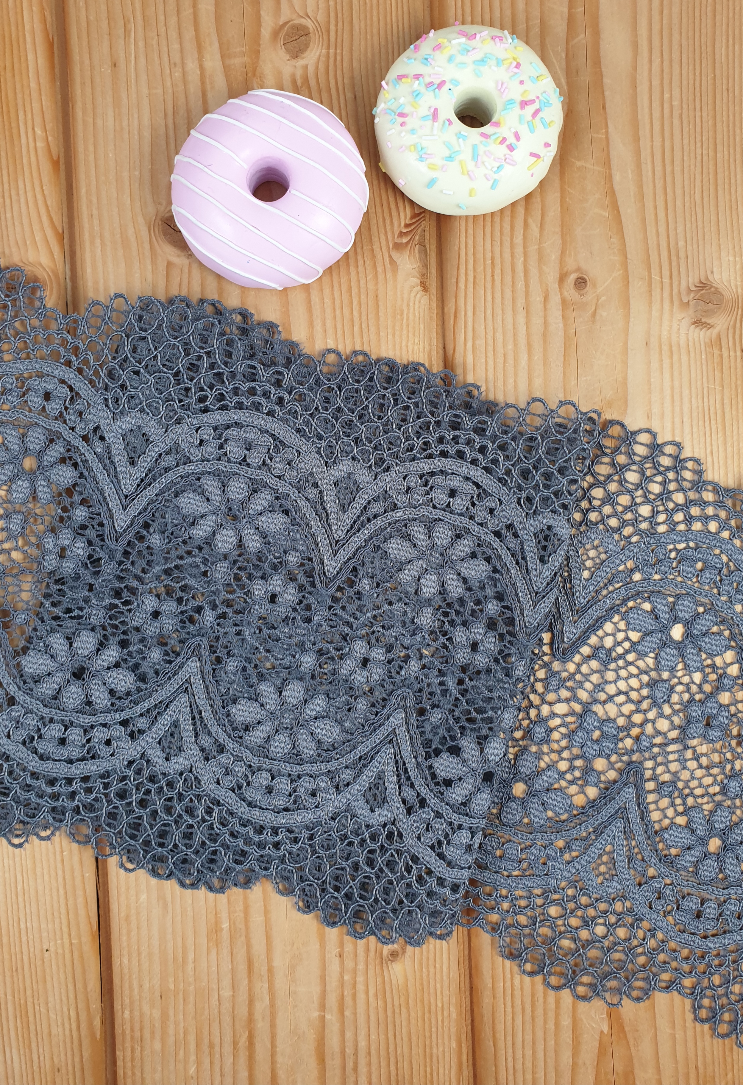 Stretch lace in lovely grey colour  - 3