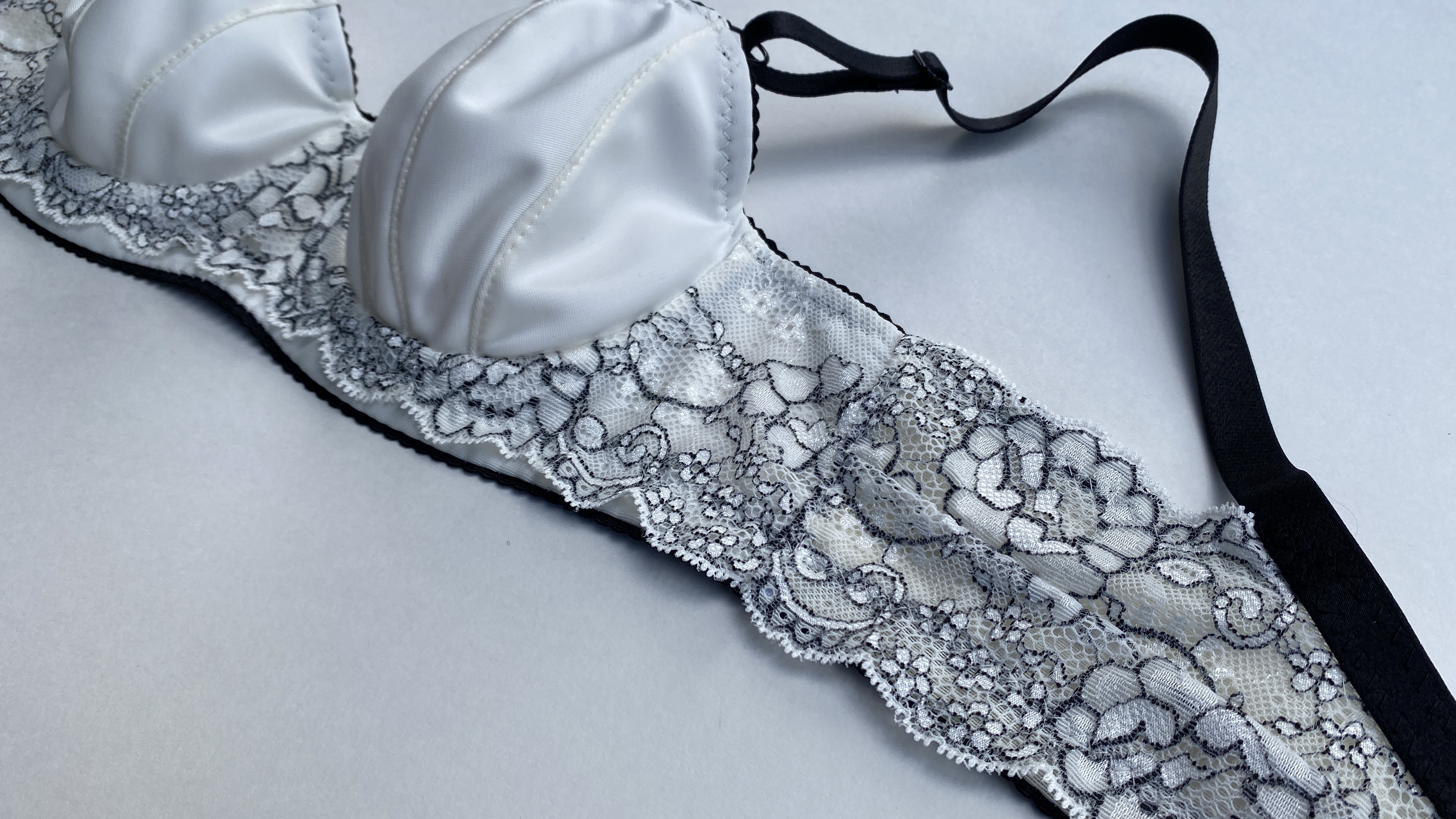 Lauren - Bra kit with lace - 2