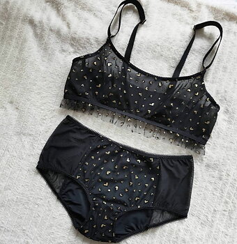 Leopard & goldheart bralette kit