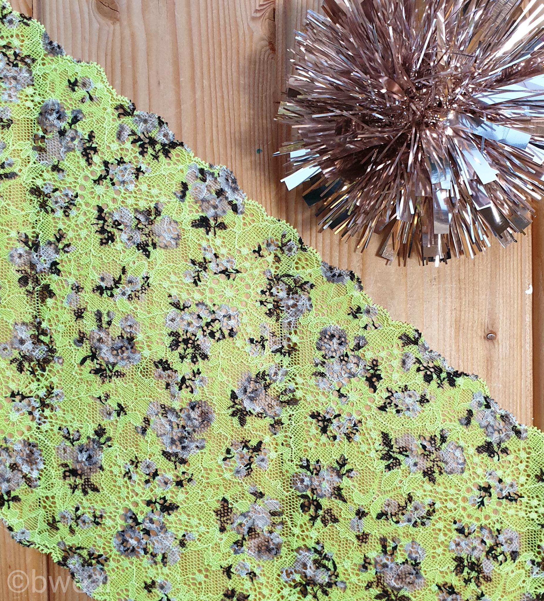 Stretch lace Neon/Blackgrey 18 cm