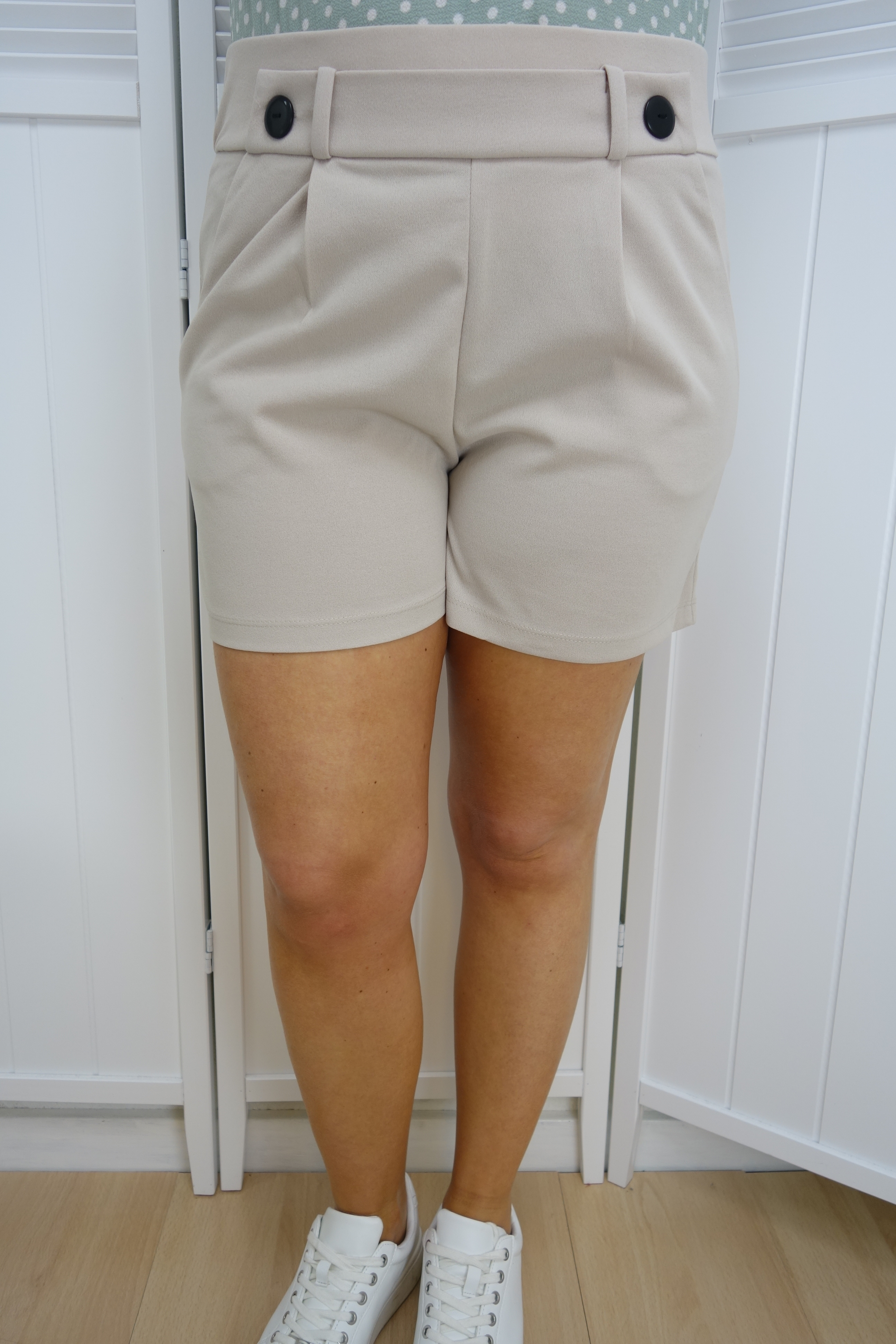Jacqueline de Yong - Geggo Shorts Beige - 2