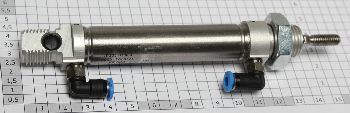 Cylinder spentvättslucka