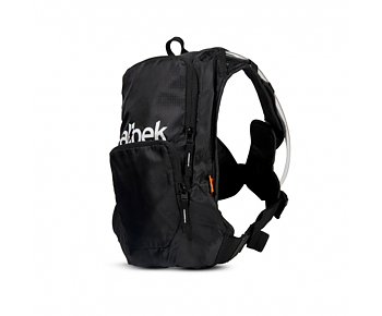 Albek, H2O- HAULER FOUR HYDRATION PACK 2L, SVART