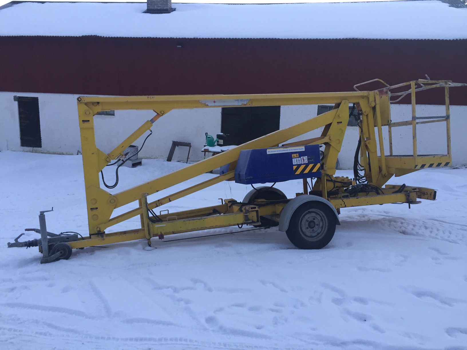 Skylift Hi Spec 1600
