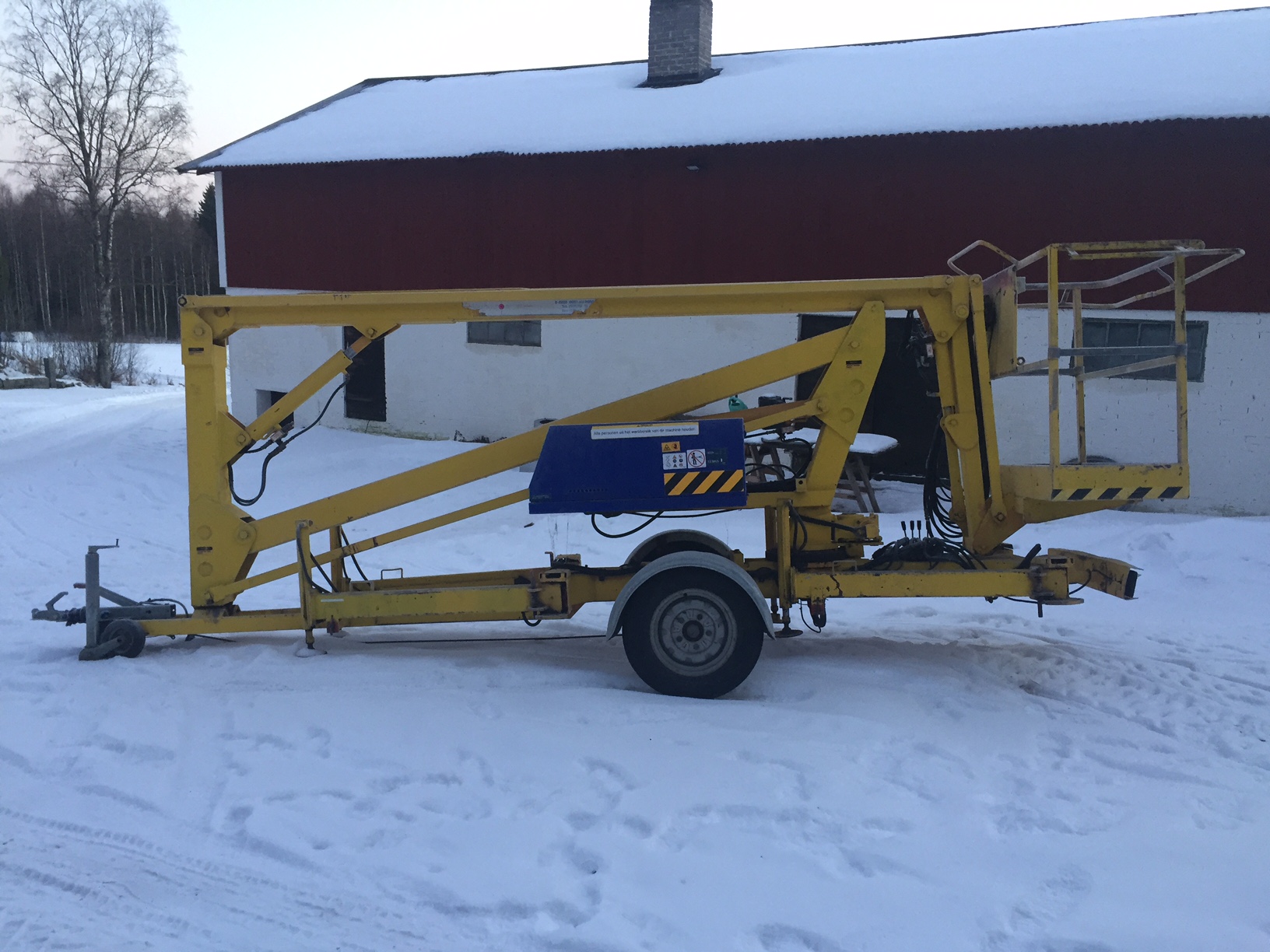 Skylift Hi Spec 1600 - 3