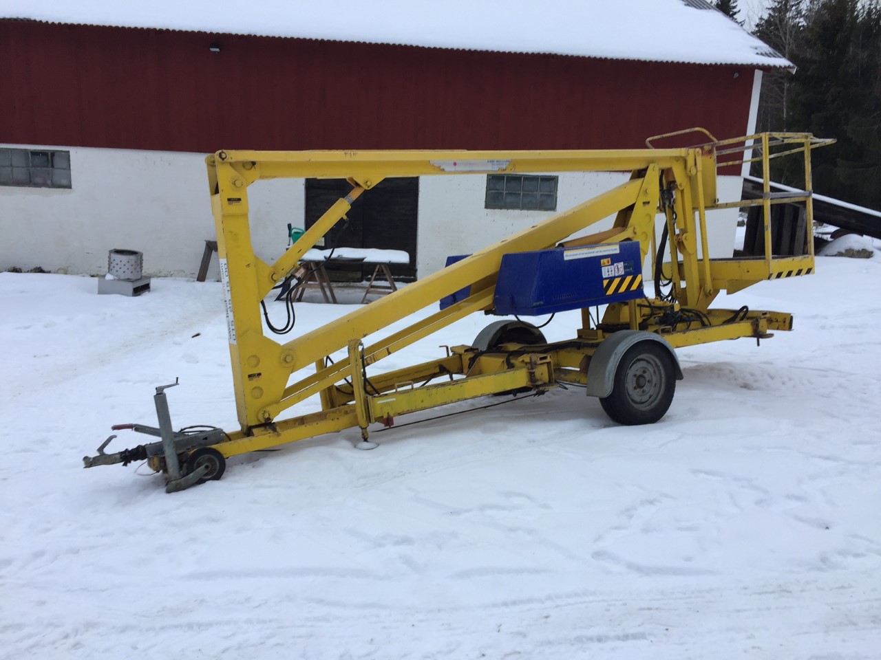 Skylift Hi Spec 1600 - 8