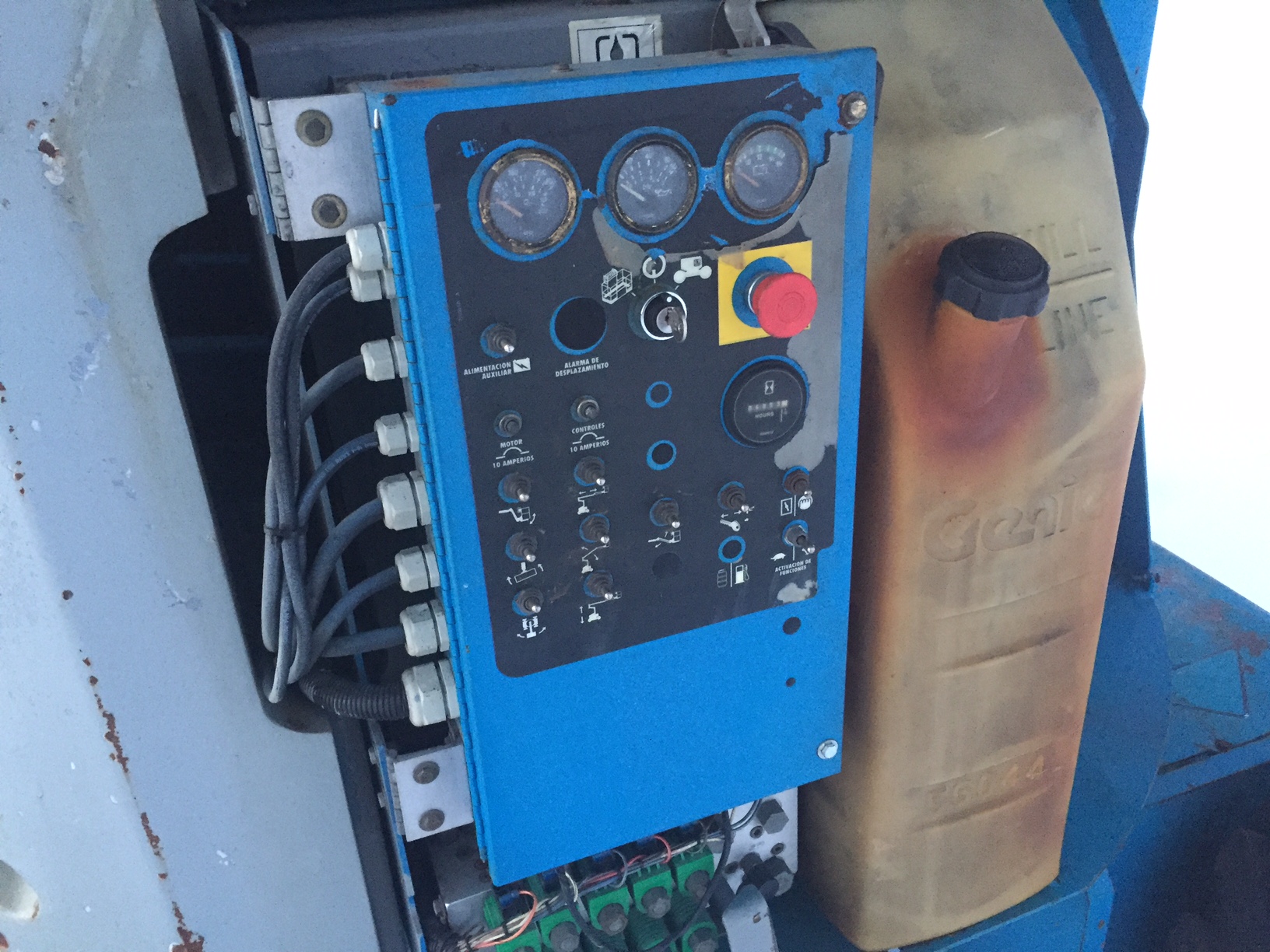 Bomlift Genie Z34/22x4wd - 7