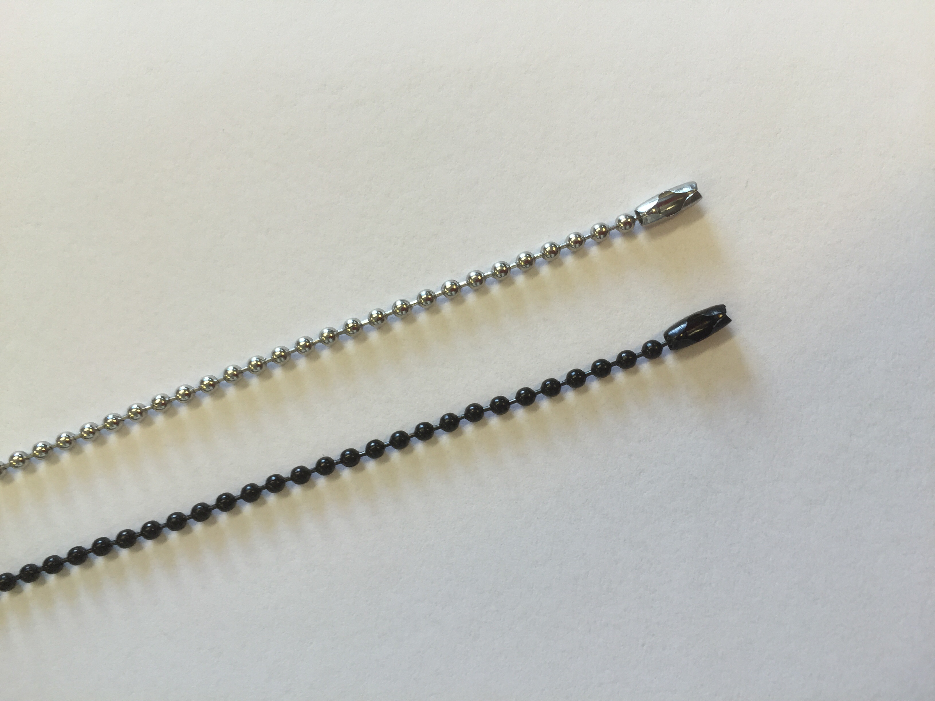 Kedja i ädelstål / svartpläterat stål - 2 mm  - 2