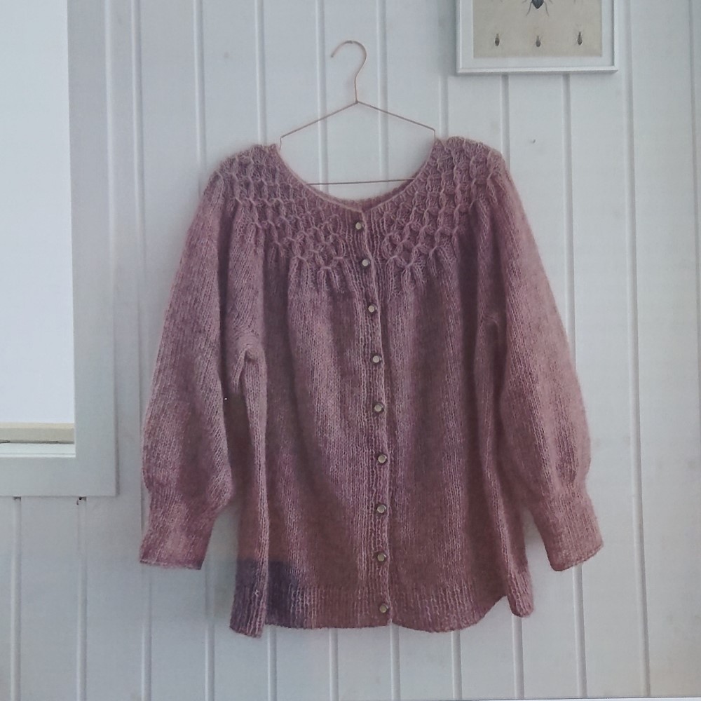 SUSANS CARDIGAN