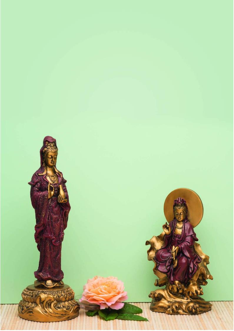 Kuan-Yin 22 Cm, Sittande