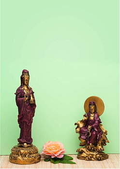 Kuan-Yin 22 Cm, Sittande