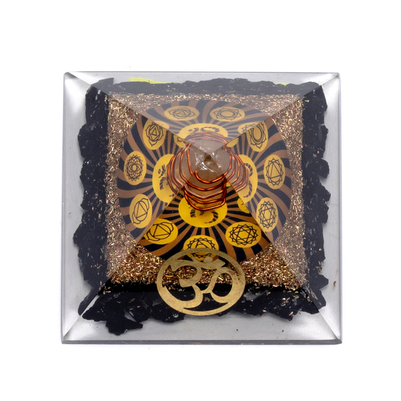 Orgonite Chakra Pyramid Svart Tourmaline Med Ohm - 3