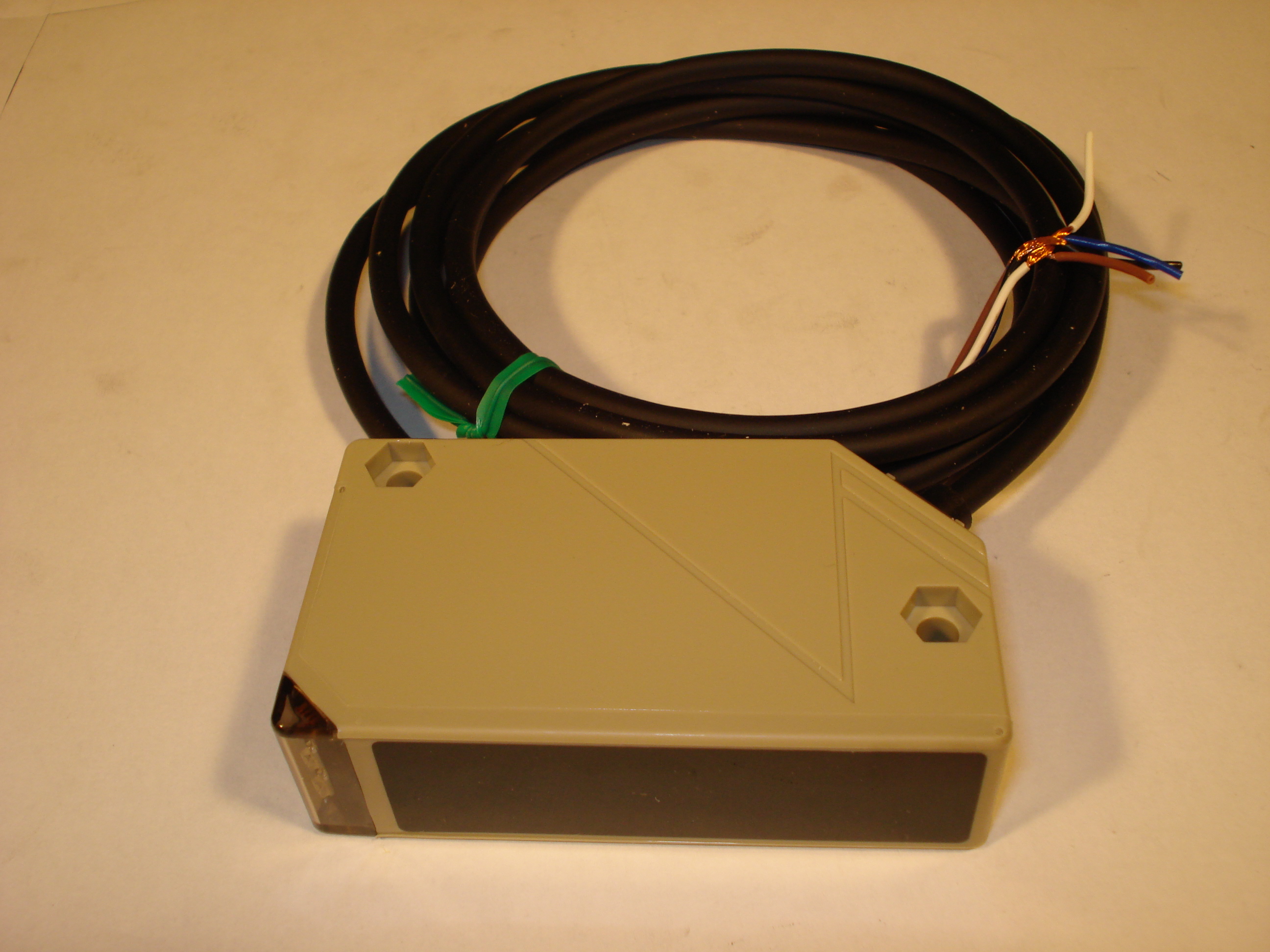 Photocell direct 0,2-2m DLS202