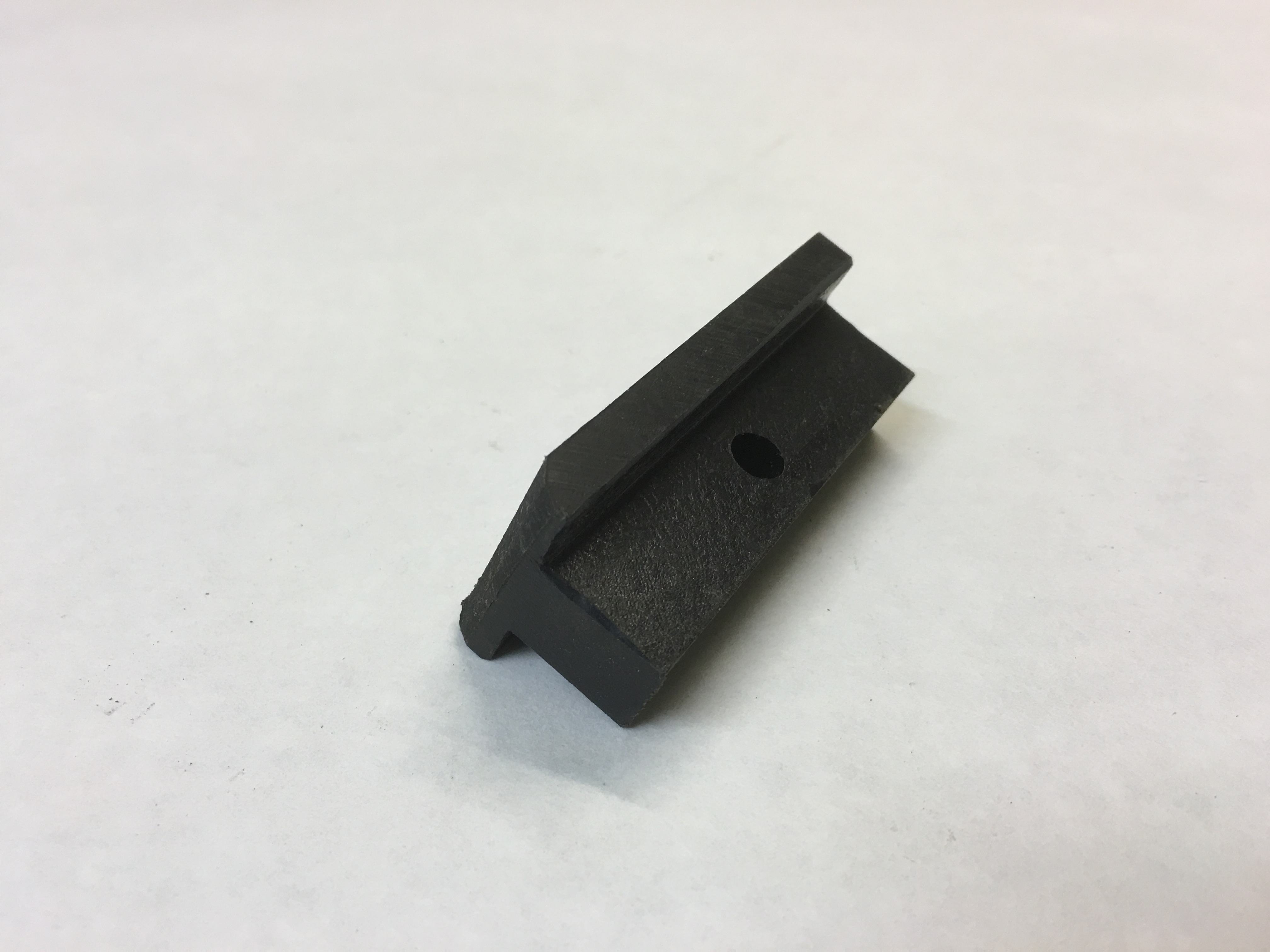 Carrier chafer T Plastic - 2