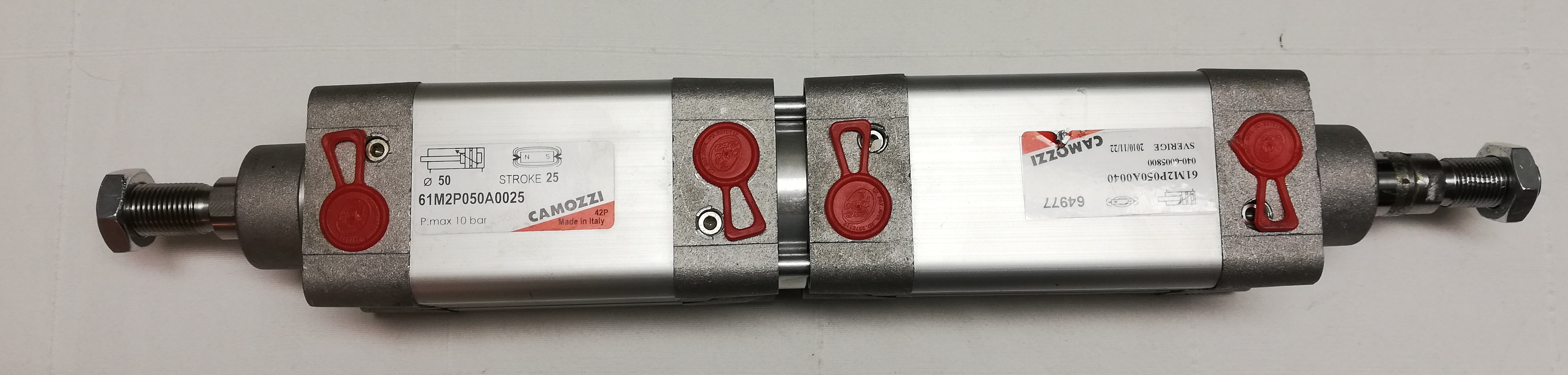Cylinder dubbel 61M2P050A025+040BB