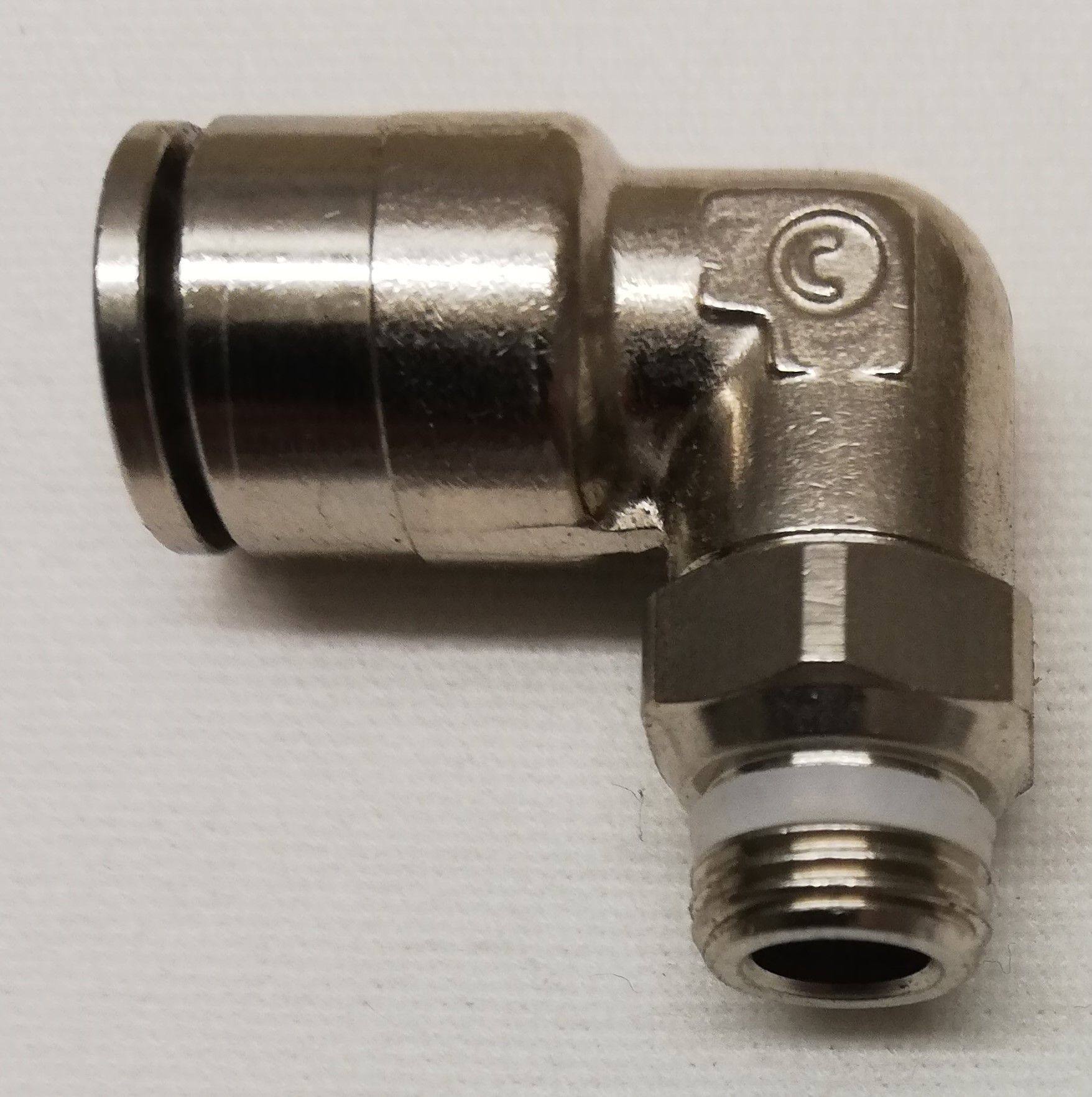 S6500 8-1/8 L-koppling fast