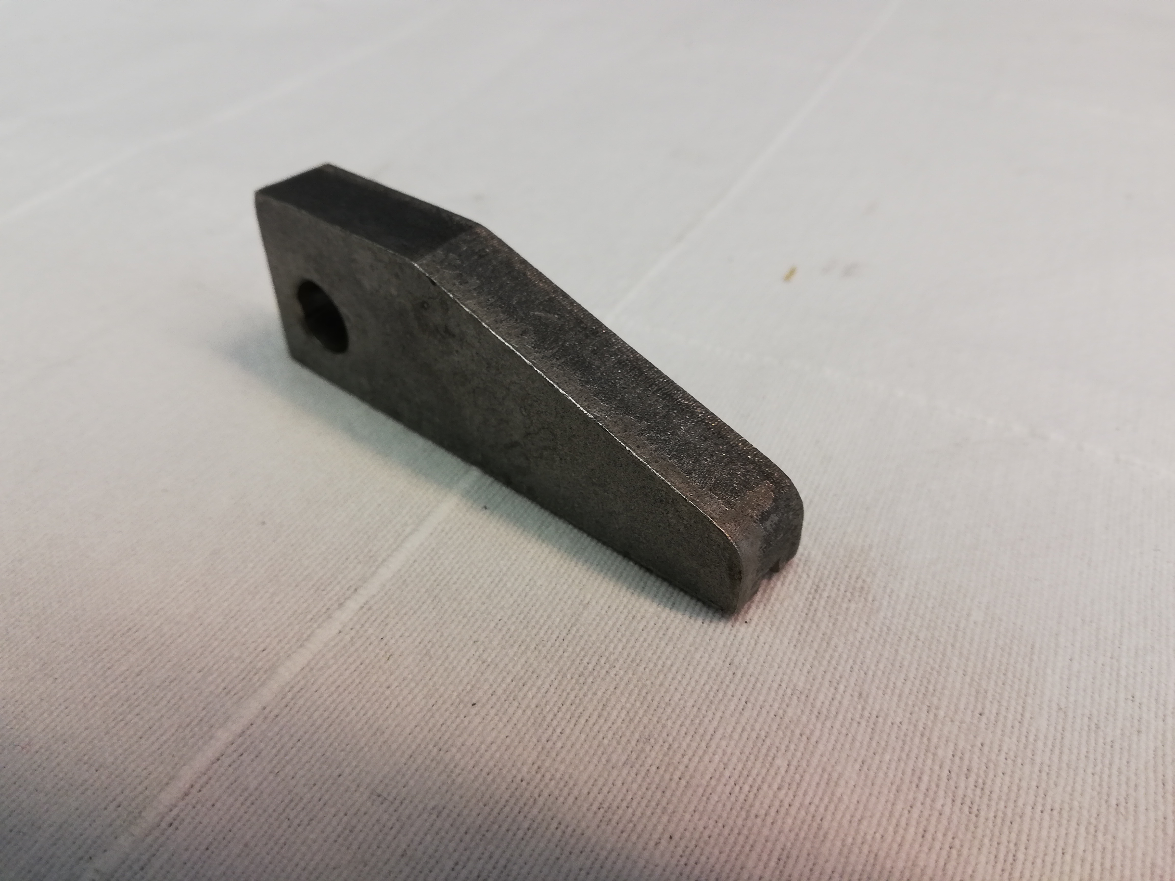 Linked carriers Carrier heel front H= 75