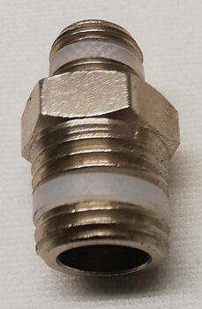 S2510 1/8-1/4 Dubbelnippel