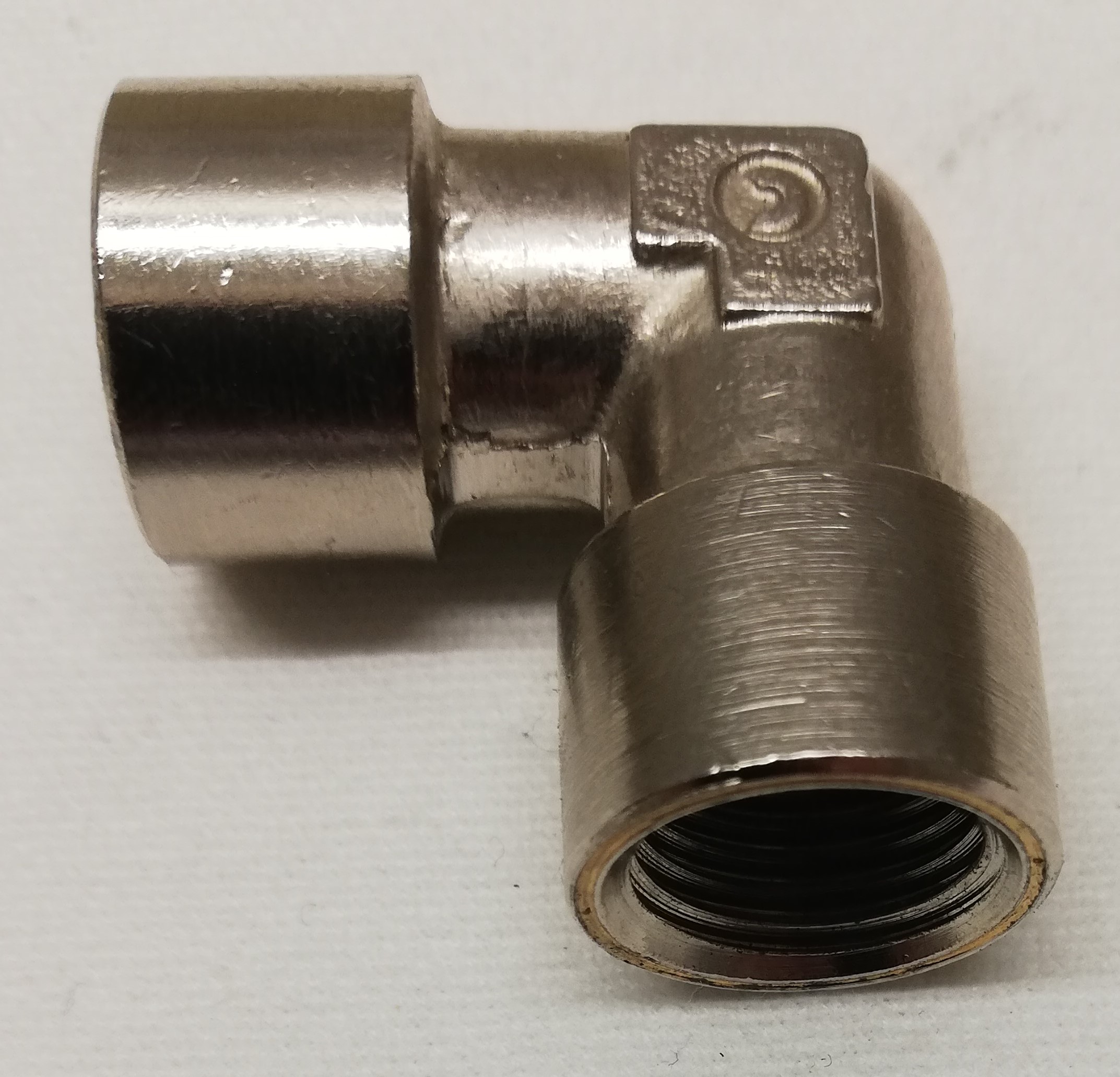 2013 1/4 L-koppling inv-inv