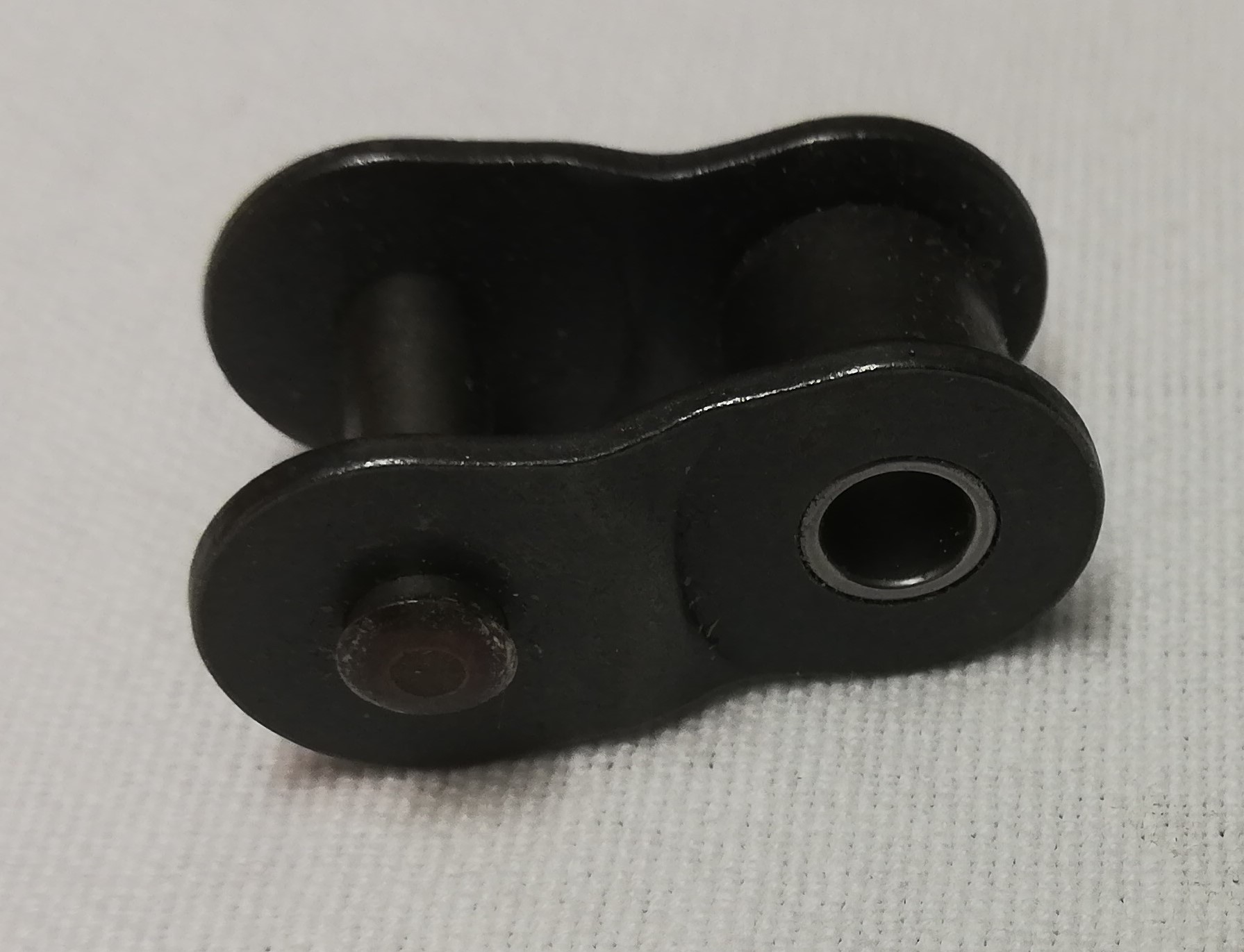 Half-link Tsubaki 5/8 ". 13RS10B1