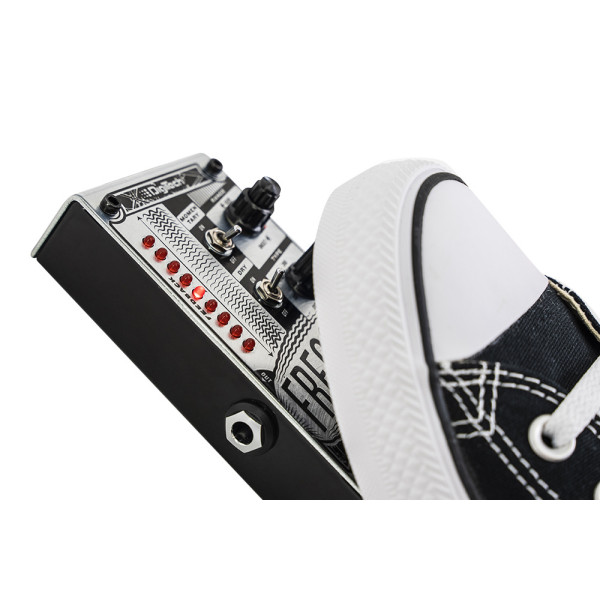 DIGITECH FreqOut - 11