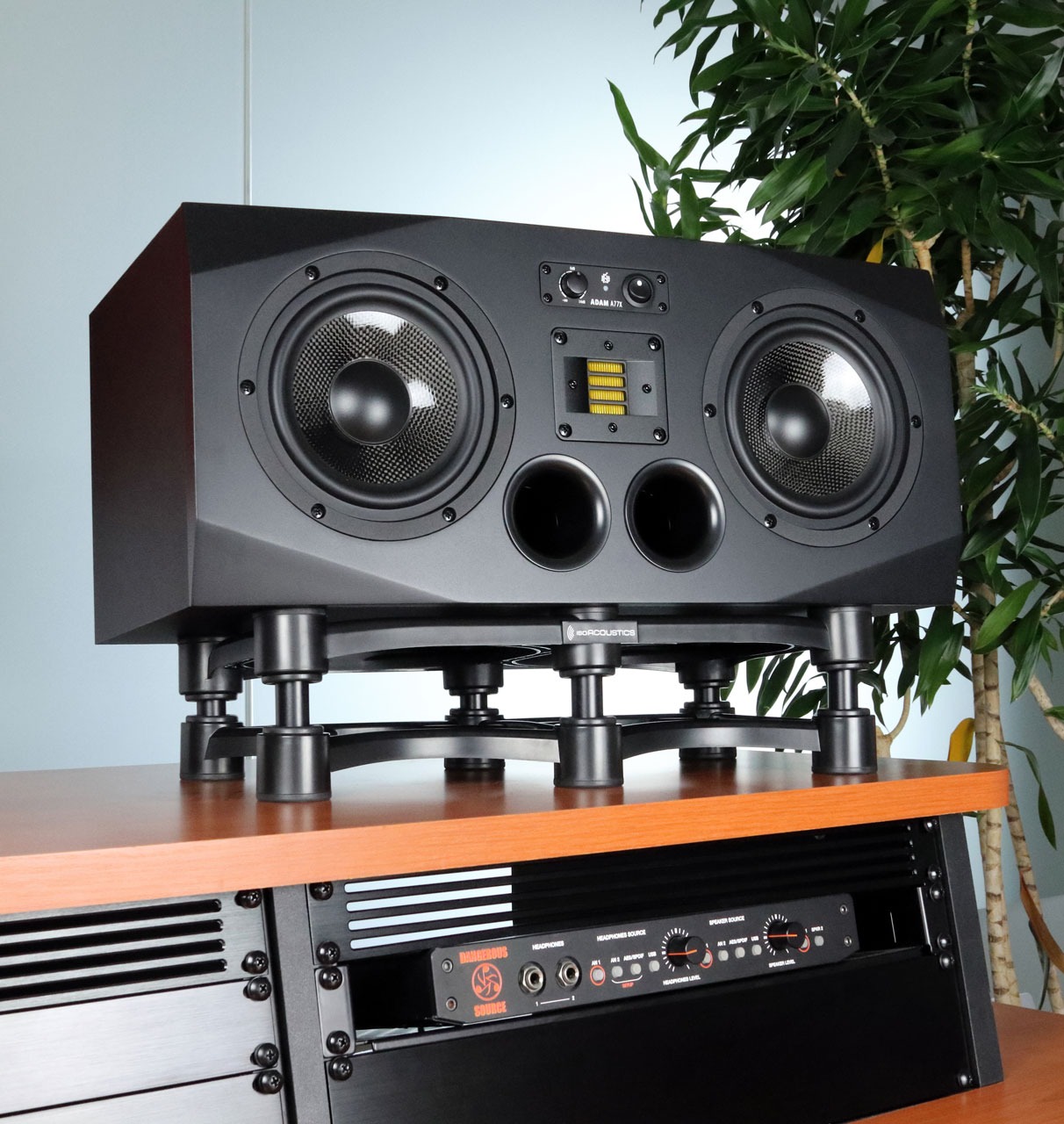 IsoAcoustics ISO-430 (1 pc) - 2