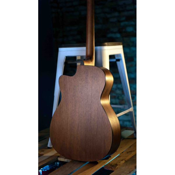 Cort CORE-OC Spruce OPTB with bag - 10