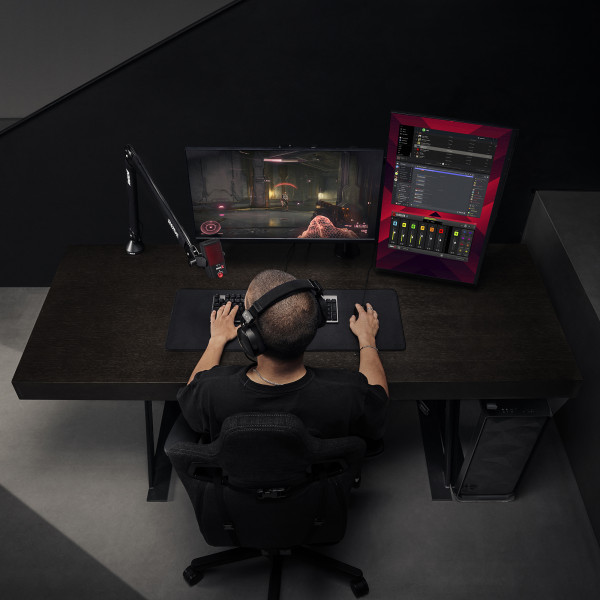 XCM-50 Compact USB-C Condenser microphone with advanced DSP for streamers and gamers. - 13