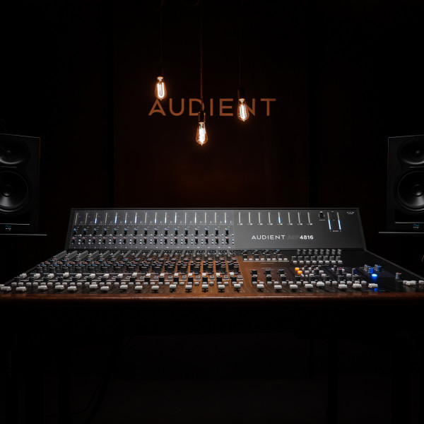 AUDIENT ASP4816-SE Small Format Analogue Recording Console - 5