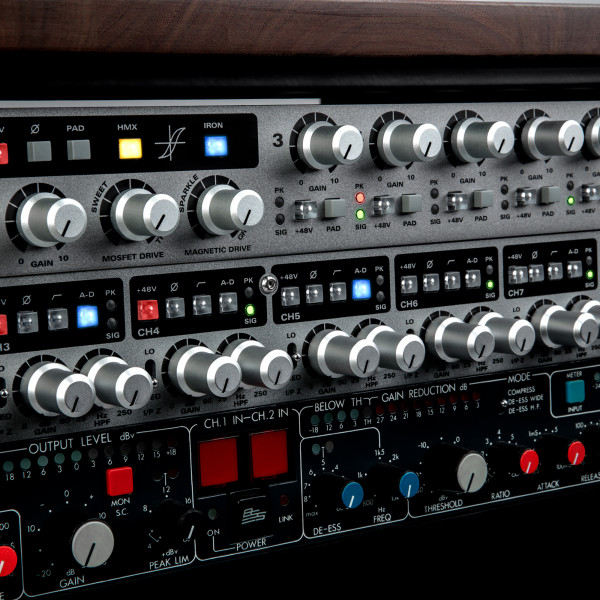 AUDIENT ASP800 - 8 Ch Mic Preamp - 10