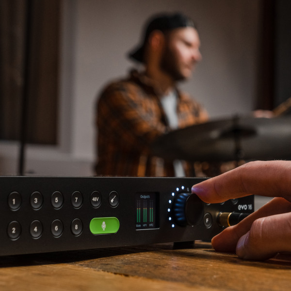 AUDIENT EVO 16 24in | 28 out USB Audio Interface - 4