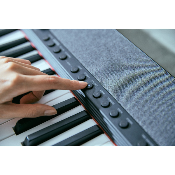 Casio Bundle CT-S1WH Digital Piano - 7