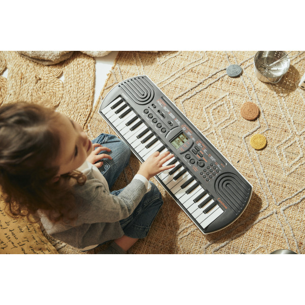 Casio SA-81 Keyboard - 5