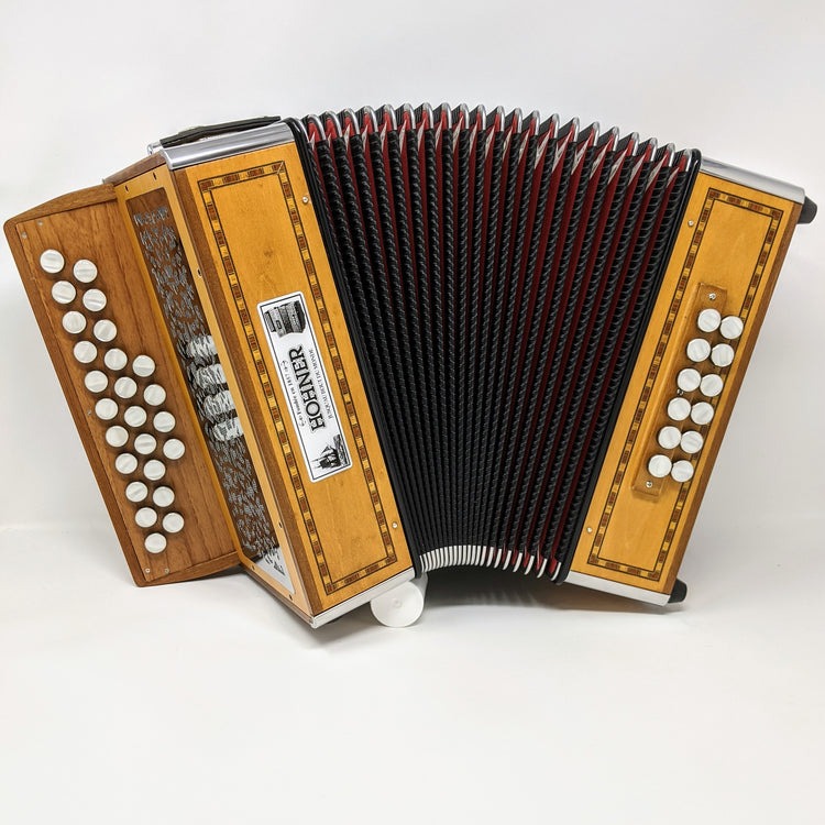 HOHNER GALAAD II G/C VT Valnöt