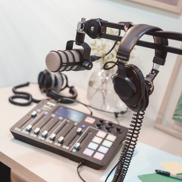 RODE PodMic - 8