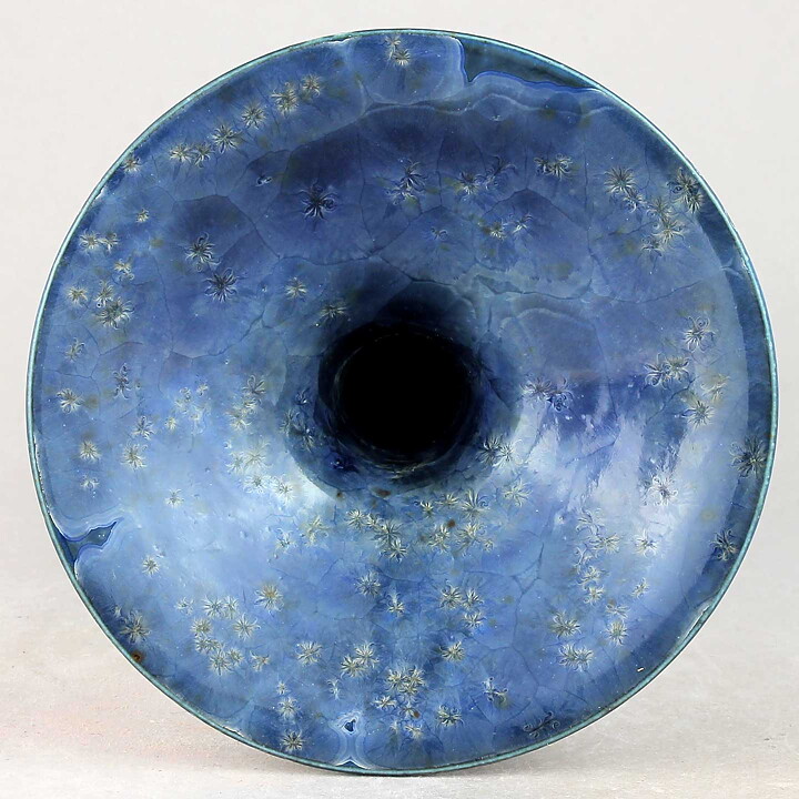 Isak Isaksson (2020) Unique Trumpet Vase with Blue Crystalline Glaze 18 cm