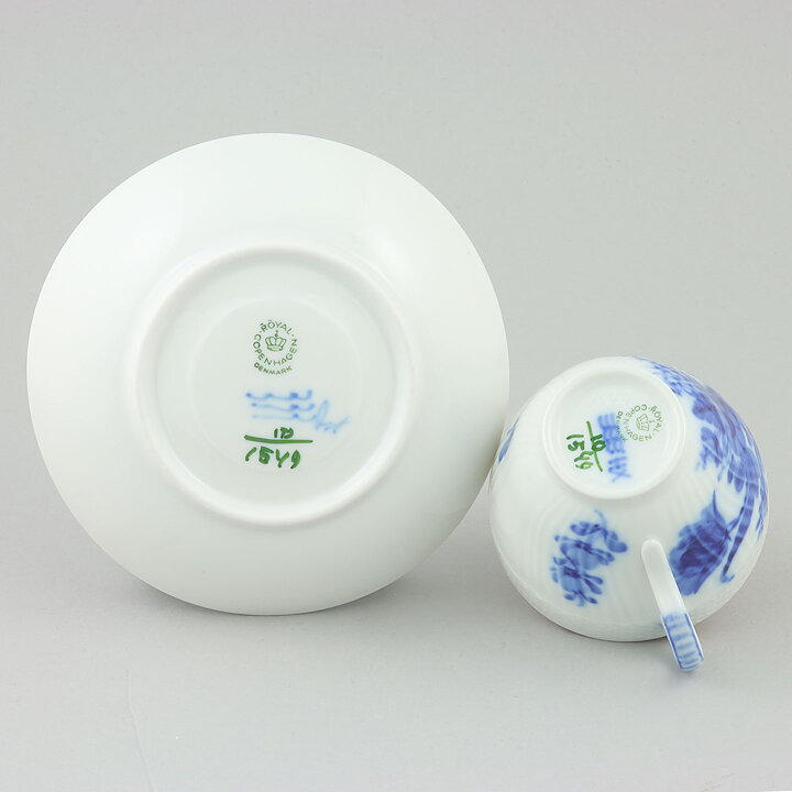 ロイヤルコペンハーゲン  Blå Blomstシリーズ  青い花模様のコーヒーカップ (9cm)  20世紀  #1549  [サンプル画像]