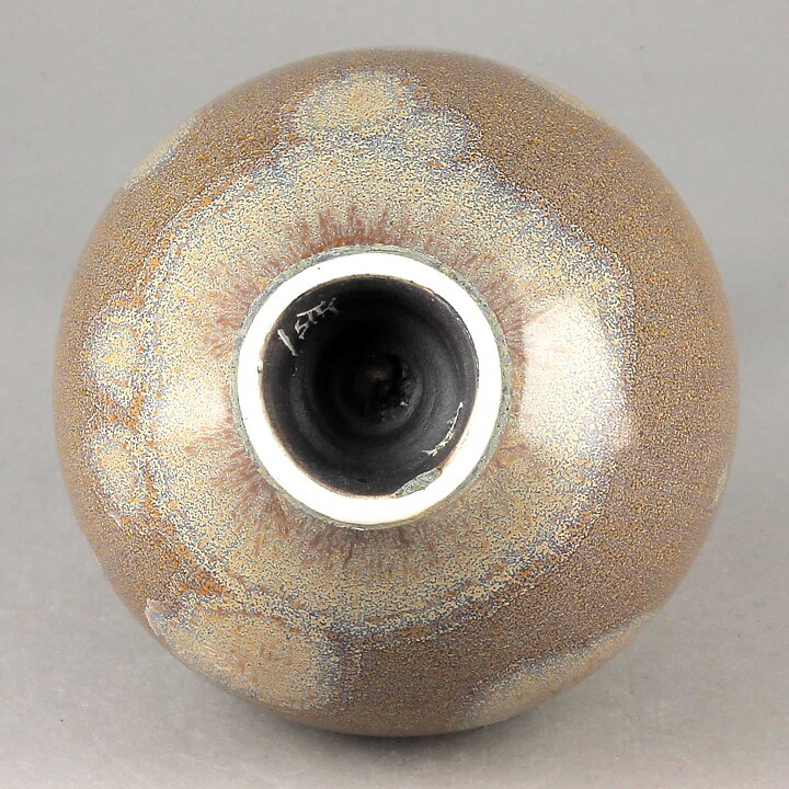 イサク・イサクソン   一点もの！　どんぐりの花瓶  2015年  (12 cm)