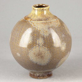 Isak Isaksson (2015) Unique Vase with Brown Crystalline Glaze 12 cm