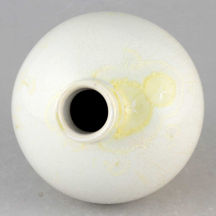 Isak Isaksson (2016) Unique Vase with White Crystalline Glaze 11 cm